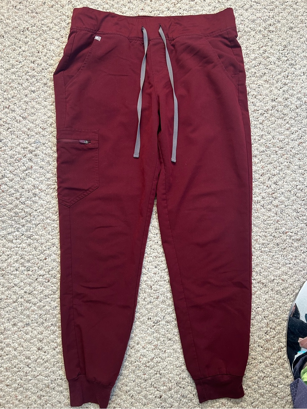 Figs Scrub Pants Size M Burgundy
